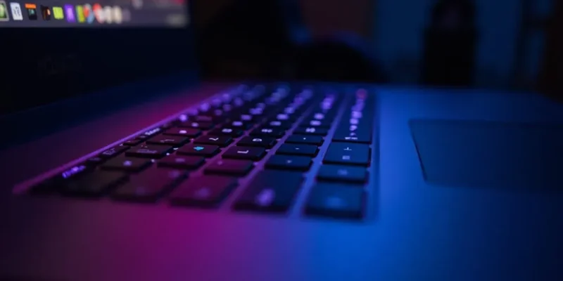 Jak włączyć podświetlenie klawiatury w laptopie i PC?